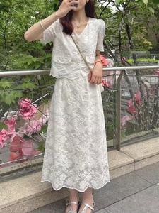 气质时尚小香风套装女2024夏季韩版新款V领蕾丝上衣半身裙两件套