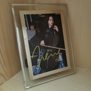 欧阳娜娜签名照 欧阳娜娜同款代言专辑海报明信拍立玩偶送人礼物