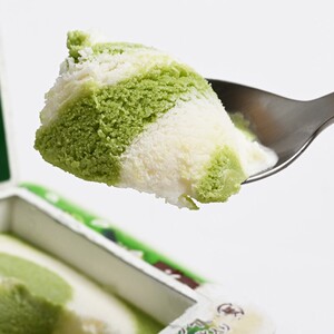 日本lotte冰淇淋进口抹茶香草莓味炼乳冰爽冰激凌雪糕大碗装