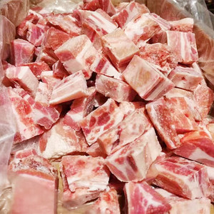 新鲜冷冻排骨粒 精品排骨块 多肉排骨块猪脊骨块猪前排块20斤商用