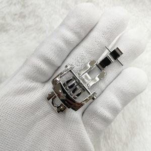 适用百达翡丽表扣鹦鹉螺表带蝴蝶扣5711 5726原装款折叠扣皮带男