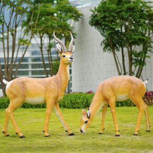 仿真羚羊摆件室外玻璃钢动物雕塑草坪模型花园院子园林装饰品摆设