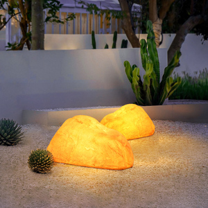 户外防水树脂仿真石头灯夜景草坪灯公园创意灯室外别墅景观庭院灯