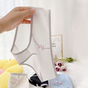 watching江南女孩复古性感内裤女纯棉裆女士三角裤薄透气舒适短裤