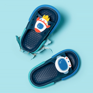 火箭儿童拖鞋夏季男女童中大童室内软底防滑男孩宝宝宇航员凉拖鞋