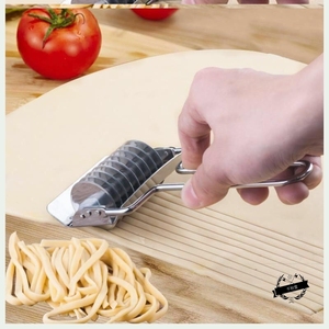 手擀面神器器手动面条手工不锈钢面条金丝饼划丝压面机滚轮切面刀