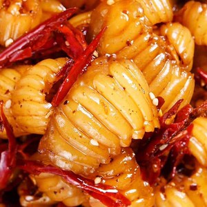 四川各地方特产特色美食猪天梯零食小吃麻辣熟食即食卤味猪牙梗