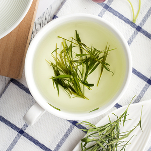 新鲜淡竹叶石竹茶崂山绿茶野生当季新品小罐茶叶竹叶茶15g代用茶