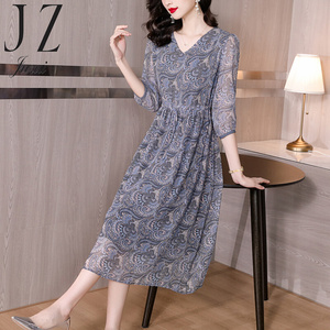 0033人付款淘宝玖姿女装清仓折扣正品大牌真丝连衣裙大码显瘦2022夏季