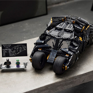 乐高蝙蝠侠战车模型终极蝙蝠车积木成年高难度大型拼装儿童玩具