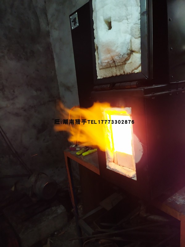 打铁炉 液化气打铁炉 小型铁匠锻造炉 新型燃气锻造炉 高温加热炉