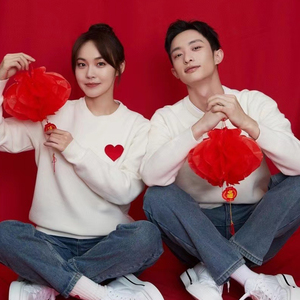 张佳宁白宇帆春晚同款情侣装白色卫衣春秋冬季领证结婚登记照衣服