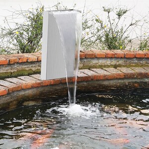 瀑布排孔式出水口不锈钢造景叠水水流灯光水幕墙循环飞泉流水景观