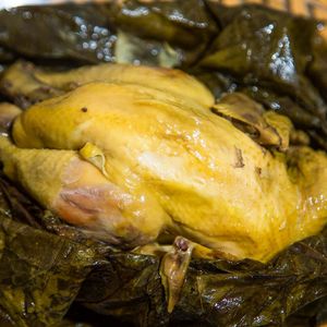 正宗荷叶叫花鸡包邮整只黄泥荷叶鸡现烤熟食鸡真空包装手撕鸡烧鸡