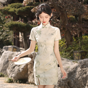 新中式旗袍小个子青绿色2024新款夏季改良版年轻款少女连衣裙学生