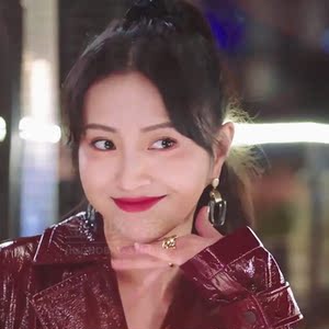 包文婧同款耳环