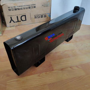 三轮摩托车改装油箱 宗申大运踏板车老年车加厚油箱 自带油量显