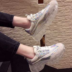 镭射果冻鞋女老爹鞋女2020秋新款炫彩水晶厚底ins潮网红运动鞋女