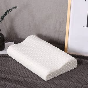 【波点礼品枕】跨境记忆枕单人慢回弹太空记忆棉护颈枕头
