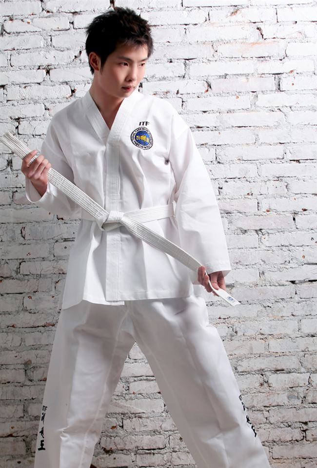 成人儿童跆拳道服itf跆拳道服装舒棉涤棉跆拳道道服全刺绣