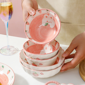 草莓兔子碗陶瓷可爱碗家用2024新款特别好看的饭碗小碗儿童套装