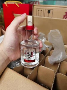 五粮液五粮春酒52度