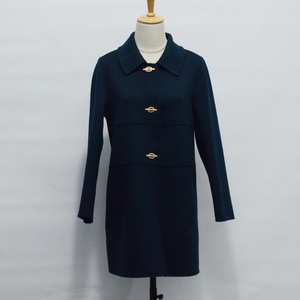 娅格国际女装大衣