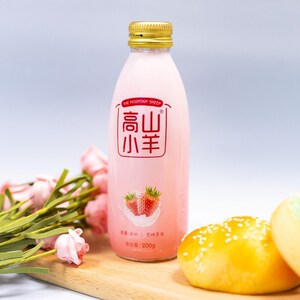 高山小羊草莓羊奶玻璃瓶装200g早餐奶学生孕妇中老年人新鲜山羊奶
