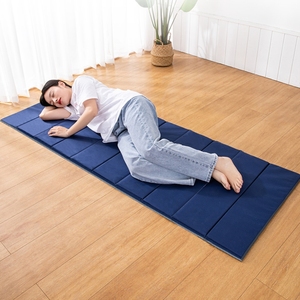 打地铺睡垫可折叠收纳便携午睡垫办公室午休地上睡觉单人垫子神器