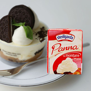 琪雷萨淡奶油200ml动物性稀鲜奶油蛋糕裱花冰淇淋家用烘焙小包装