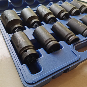 四分之三十二件套汽修五金组合套筒工具汽车维修工具套筒