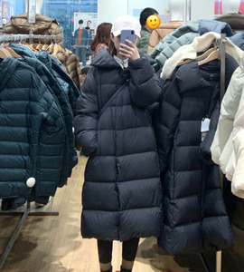 现货优衣库新品休闲轻型羽绒服大衣外套中长款女冬429469
