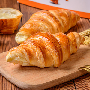 西厨贝可可颂面包羊牛角包早点面包整箱早餐法式代餐饭面包500g