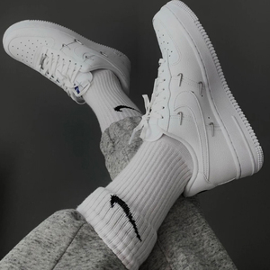 nike耐克女中筒外穿袜子网红款夏季长袜ins潮白色运动长筒袜春秋