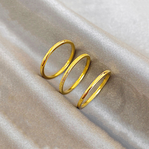正品周六福足金999素圈戒指磨砂黄金指环素金情侣对戒婚戒送女友