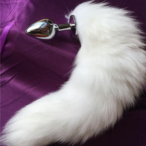 狐狸尾巴肛塞女