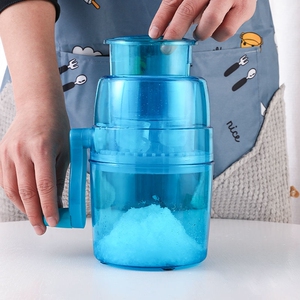 儿童迷你手动破冰机家用刨冰机手摇小型绵绵冰制冰碎冰工具沙冰机