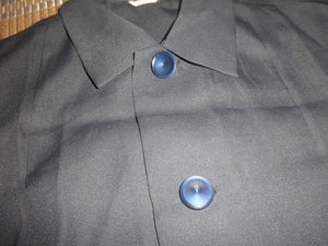 有机玻璃扣女装