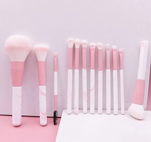12支粉色晴空花漾化妆刷套装木柄超柔软刷毛散粉刷点彩刷美妆工具