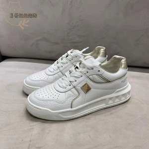 正品valentino/华伦天奴23新款侧边铆钉绑带小白鞋运动鞋女板鞋男