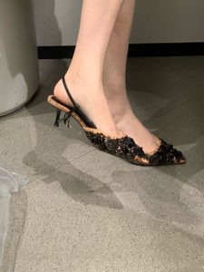欧美韩版春夏新款珠子花朵尖头细跟高跟鞋杏色女鞋小众个性潮凉鞋