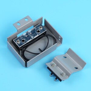 适用电梯配件三菱电梯盘车检测开关 p101215a000g03 盘车轮开关zk