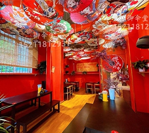 国潮风油纸伞装饰吊顶美女伞火锅烧烤店饭店奶茶店酒吧幼儿园吊饰