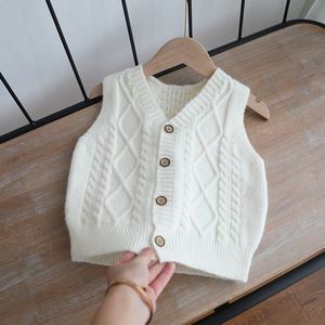 儿童毛背心手工编织童装材料秋冬季针织毛衣女童保暖羊毛线马夹