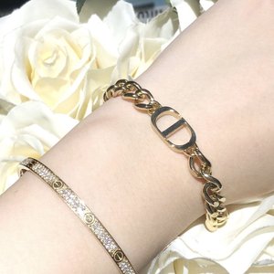 dior/迪奥 复古黄铜情侣手环金色cd字母手链套装项链简约锁骨链女