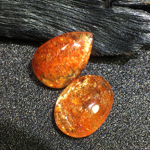 天然迷你金橙色太阳石水滴原石镶嵌耳钉戒指吊坠男女项链挂件饰品
