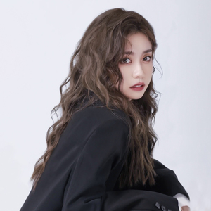 假发女长发网红日常中分羊毛卷时尚减龄蓬松长卷发自然仿真全头套