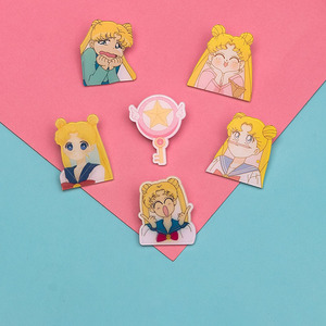 日系可爱卡通美少女战士胸针人偶徽章领针勋章胸花包包挂件配饰女