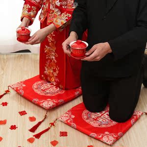 新人跪垫跪拜喜垫坐福垫结婚磕头拜堂布置新娘跪垫敬茶喜垫子一对