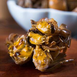 宁波醉白玉蟹螃蜞腌制咸蟹呛蟹海鲜特产蟛蜞小螃蟹醉蟹即食下酒菜